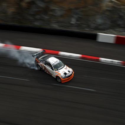 (蓝月传奇2互通)蓝月传奇2玩家关注：是否可以转区？转区规则及注意事项详解